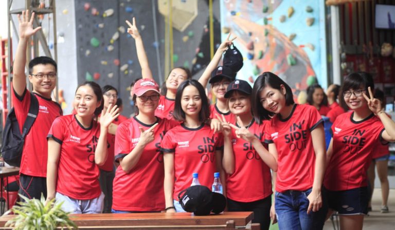 Polo đỏ sự kiện công ty – Đồng Phục Vàng